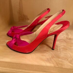 Classic Christian Louboutin Red/Pink Crepe Satin Moustique Slingback Pumps